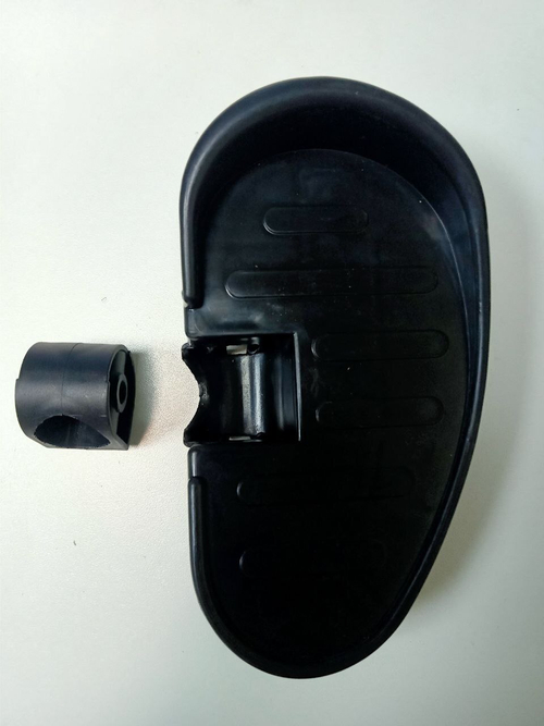 Платформа нижней подножки (правая)