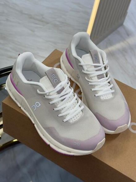 Кроссовки Loewe