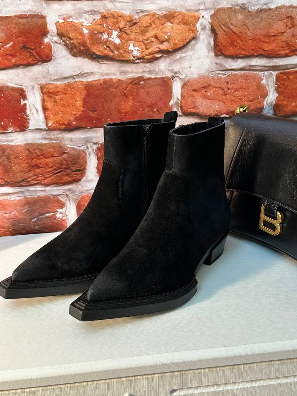 Казаки Balenciaga