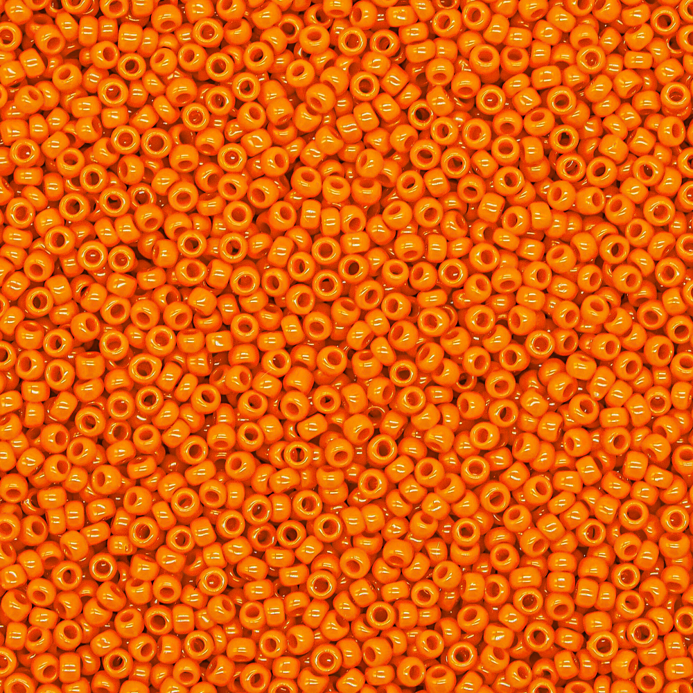 Японский бисер TOHO Round 15/0 (№50A), непрозрачный глянцевый