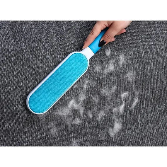 Щётка для удаления шерсти и волос с одежды и мебели с ручкой 33×7,5×5 см, цвет синий