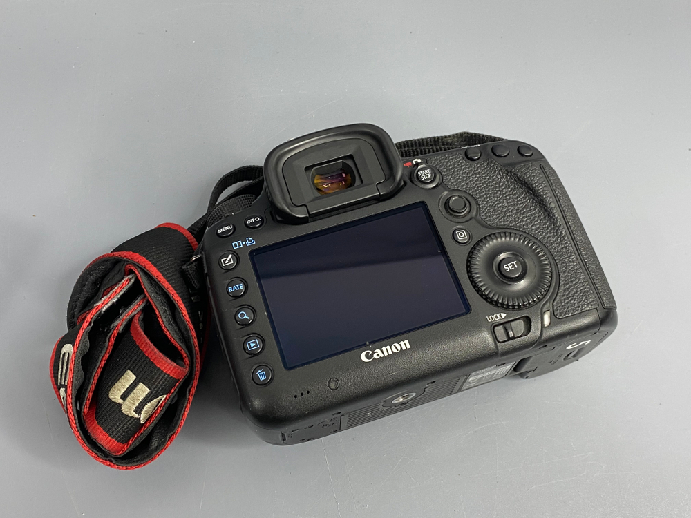 Canon 5D Mark III 13.200 кадров