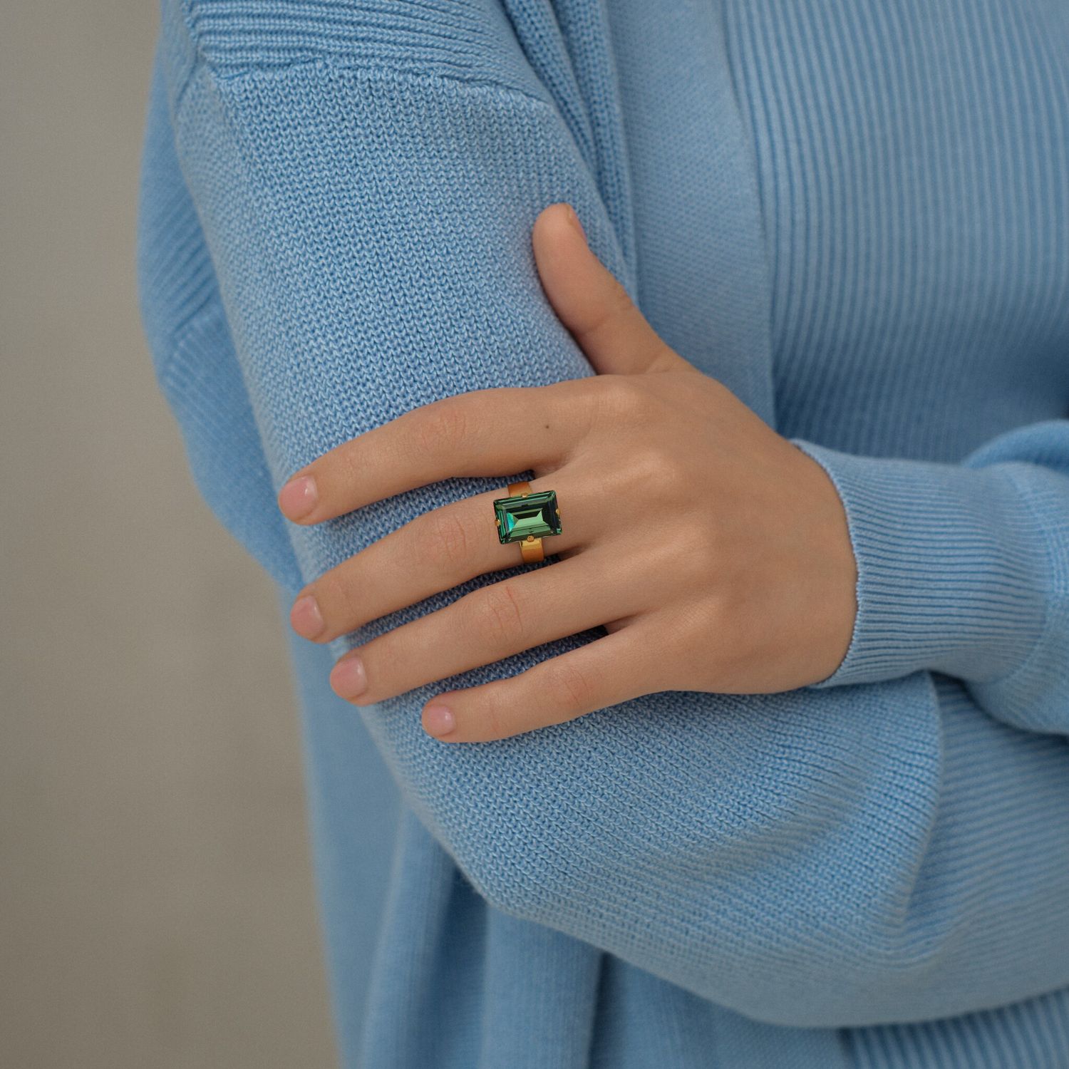 Кольцо Baguette Erinite Gold Ring