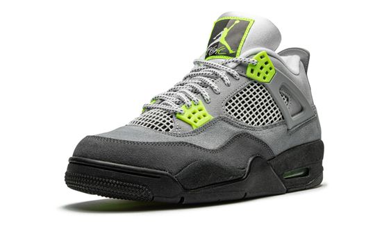Кроссовки Nike Air Jordan 4 SE "Neon"