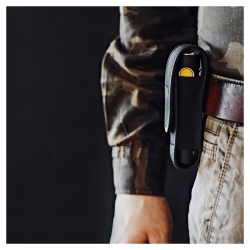 Универсальный фонарь Armytek Prime C2 Pro Magnet USB (теплый свет) — широкий луч с боковой засветкой 120° для равномерного освещения.