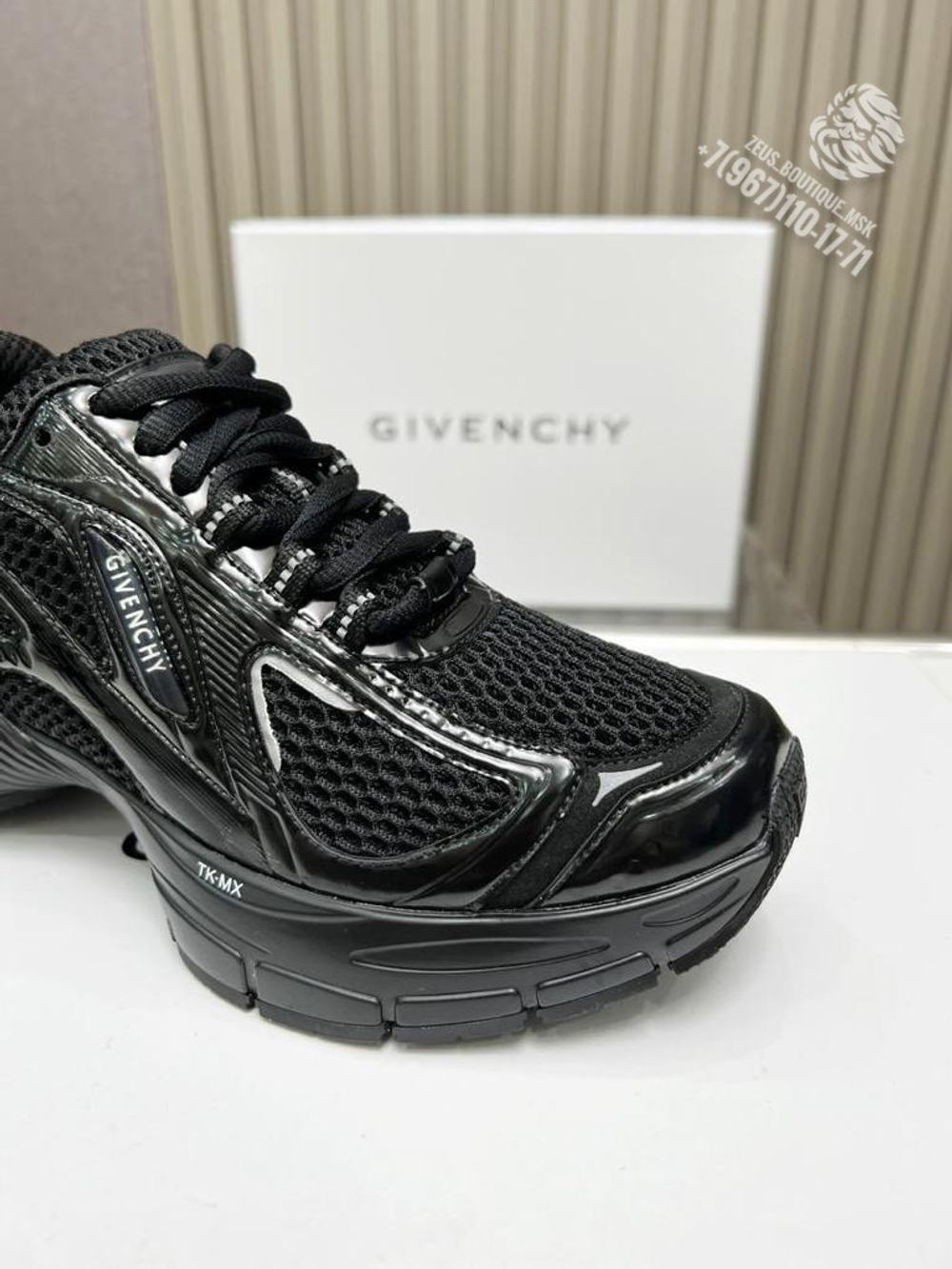 Кроссовки Givenchy