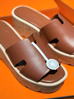 Шлепанцы Hermes