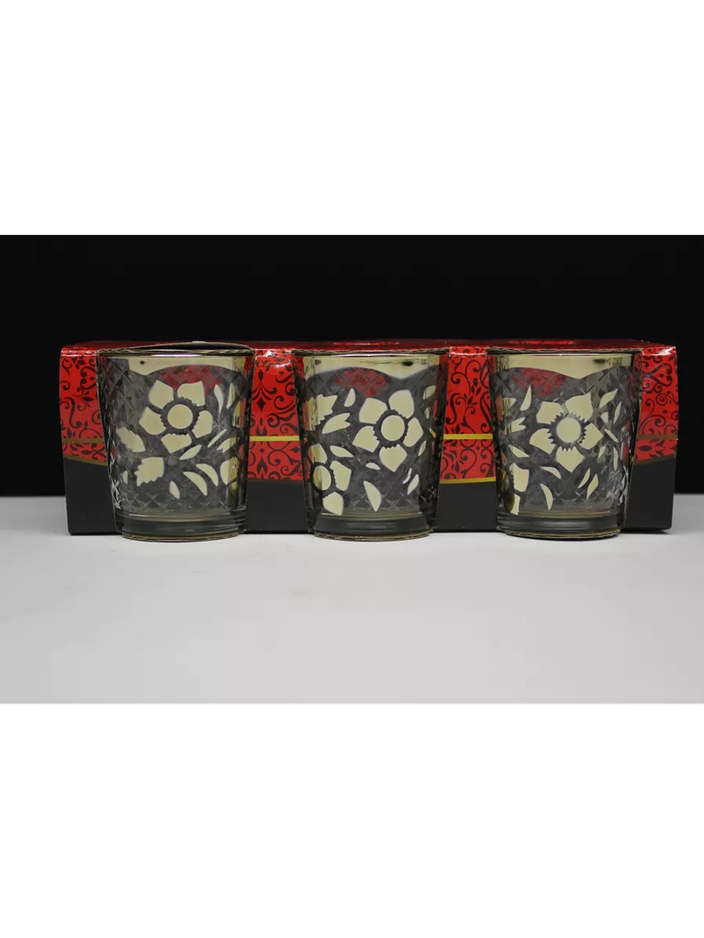 Стакан для напитков сока и воды