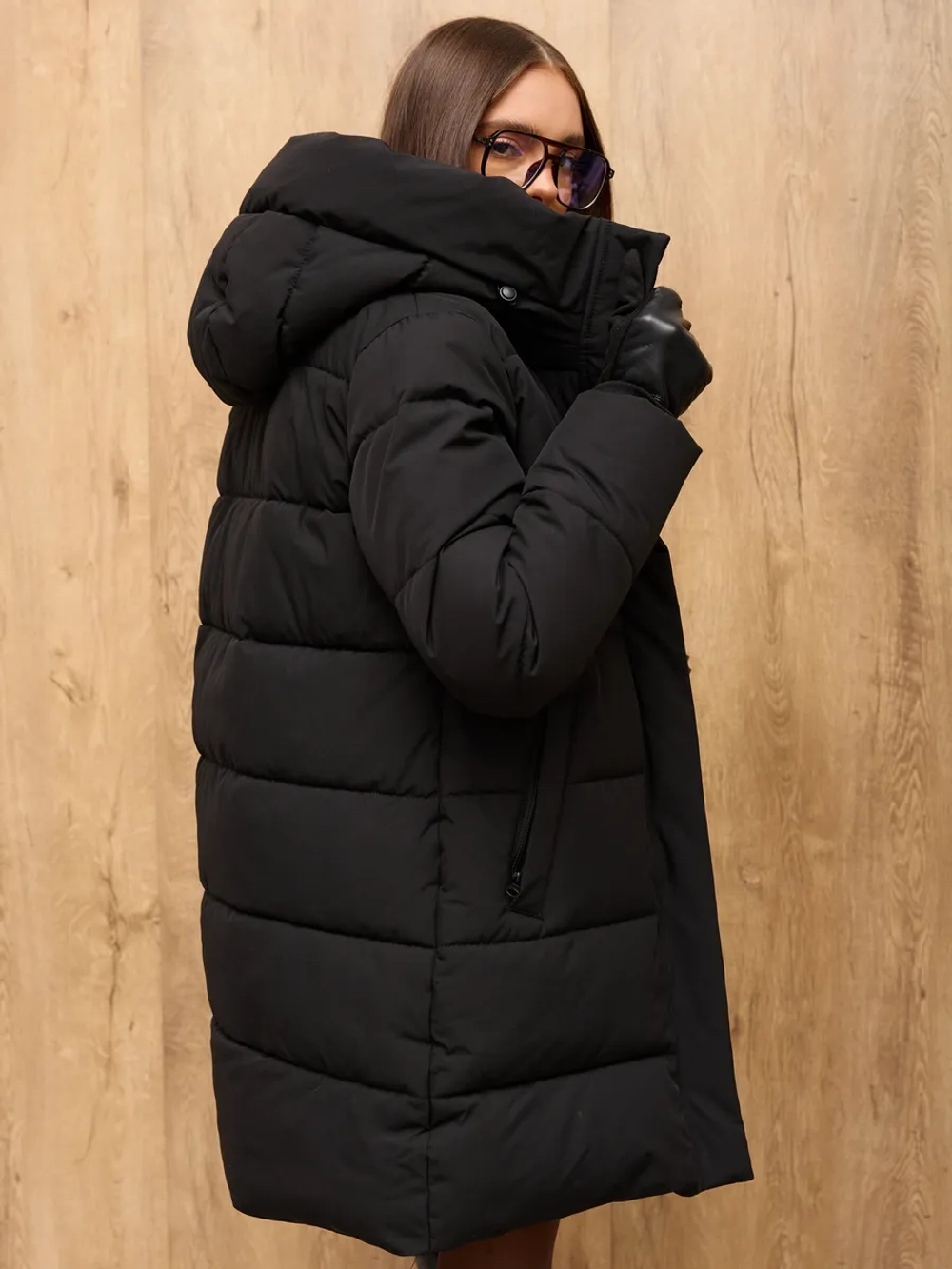 Куртка зимняя удлиненная с капюшоном