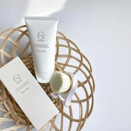 Омолаживающая пенка для умывания со стволовыми клетками и экстрактом плаценты NANOA Face Wash