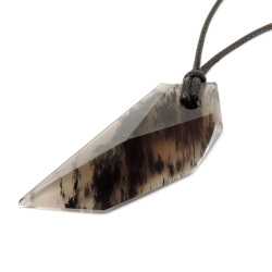 Кулон "Резец" обсидиан прозрачный асс.