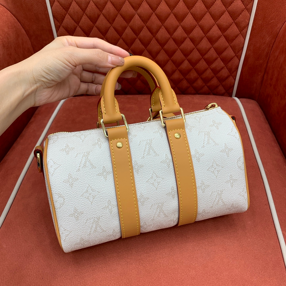 Louis Vuitton Keepall 25