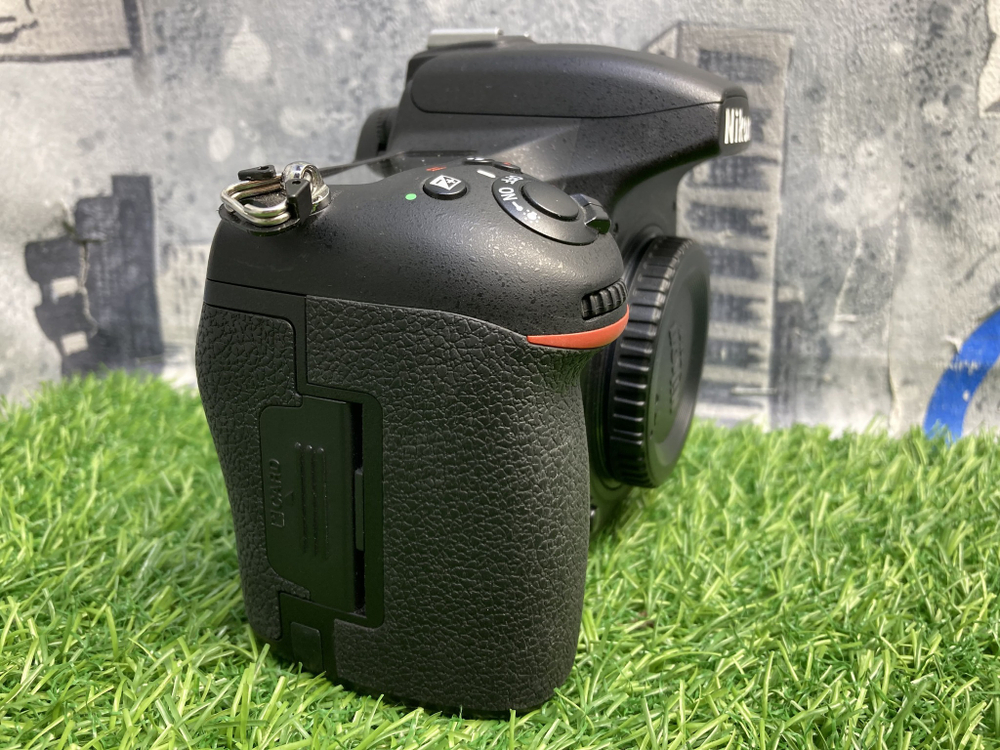 Nikon D750  Покупка/Продажа