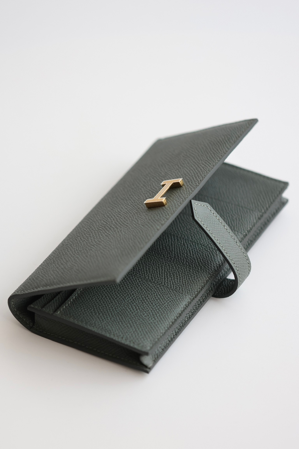 Hermes Bearn Wallet