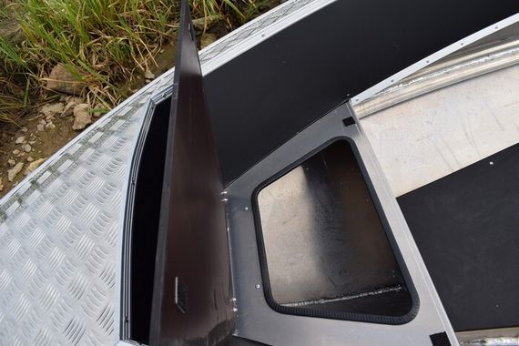 Алюминиевая лодка NewStyle-390 easy