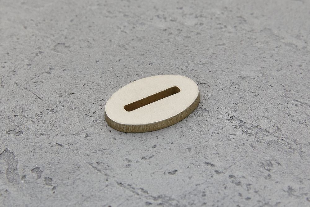 Больстер из нейзильбера 3мм, 30x20мм