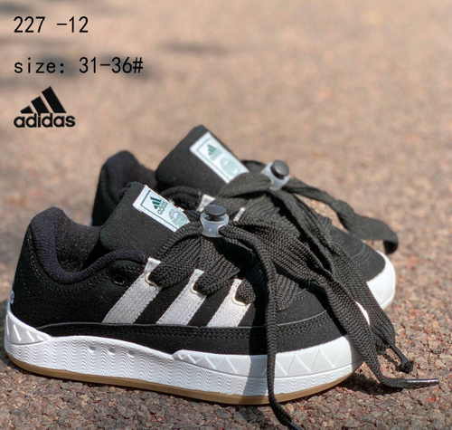 Кроссовки по 8 пар (31-36)р. / 227-12