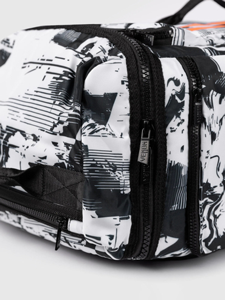 Сумка спортивная Venum UFC Zenith Fight Week Black/White/Orange