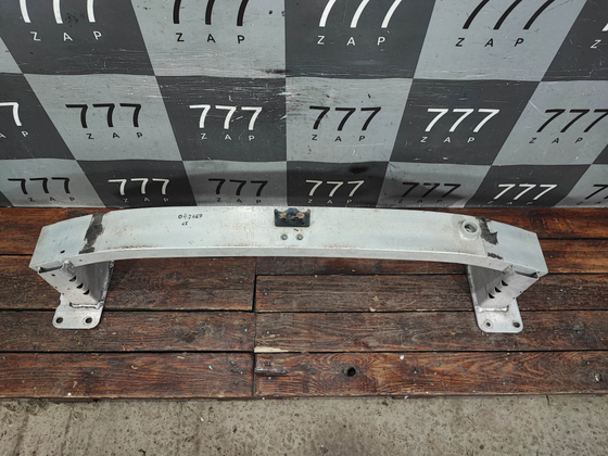 Усилитель переднего бампера Omoda C5 22-нв Б/У Оригинал 501004537AA