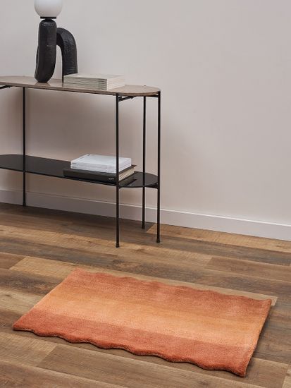 Ковер из шерсти over horizon терракотового цвета из коллекции trendy ruffles