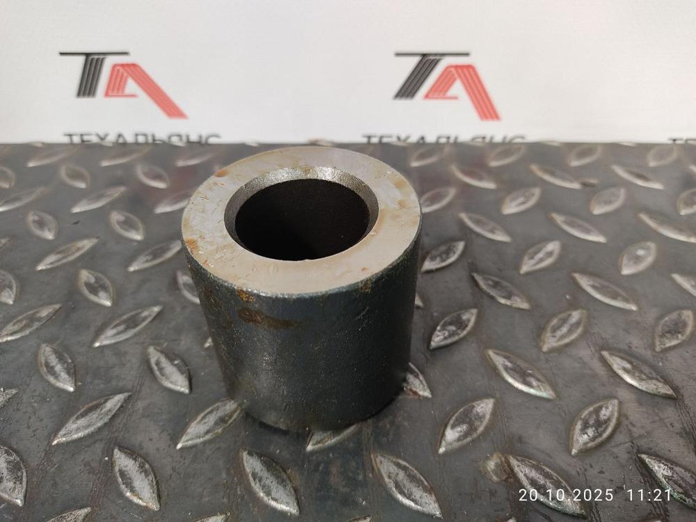 Втулка 4320218