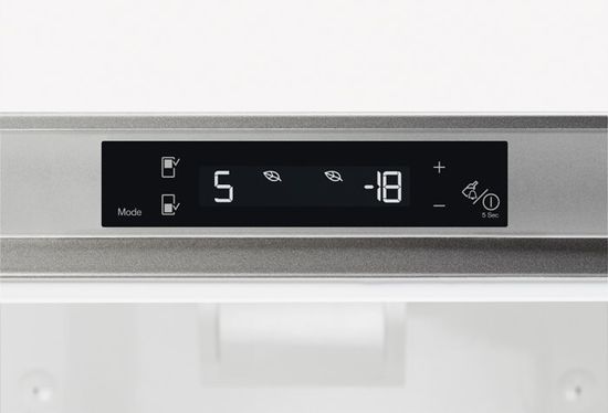 Встраиваемый холодильник Electrolux ENG 2854