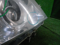 Фара правая Toyota Land Cruiser Prado 150 (2009-2013) галоген