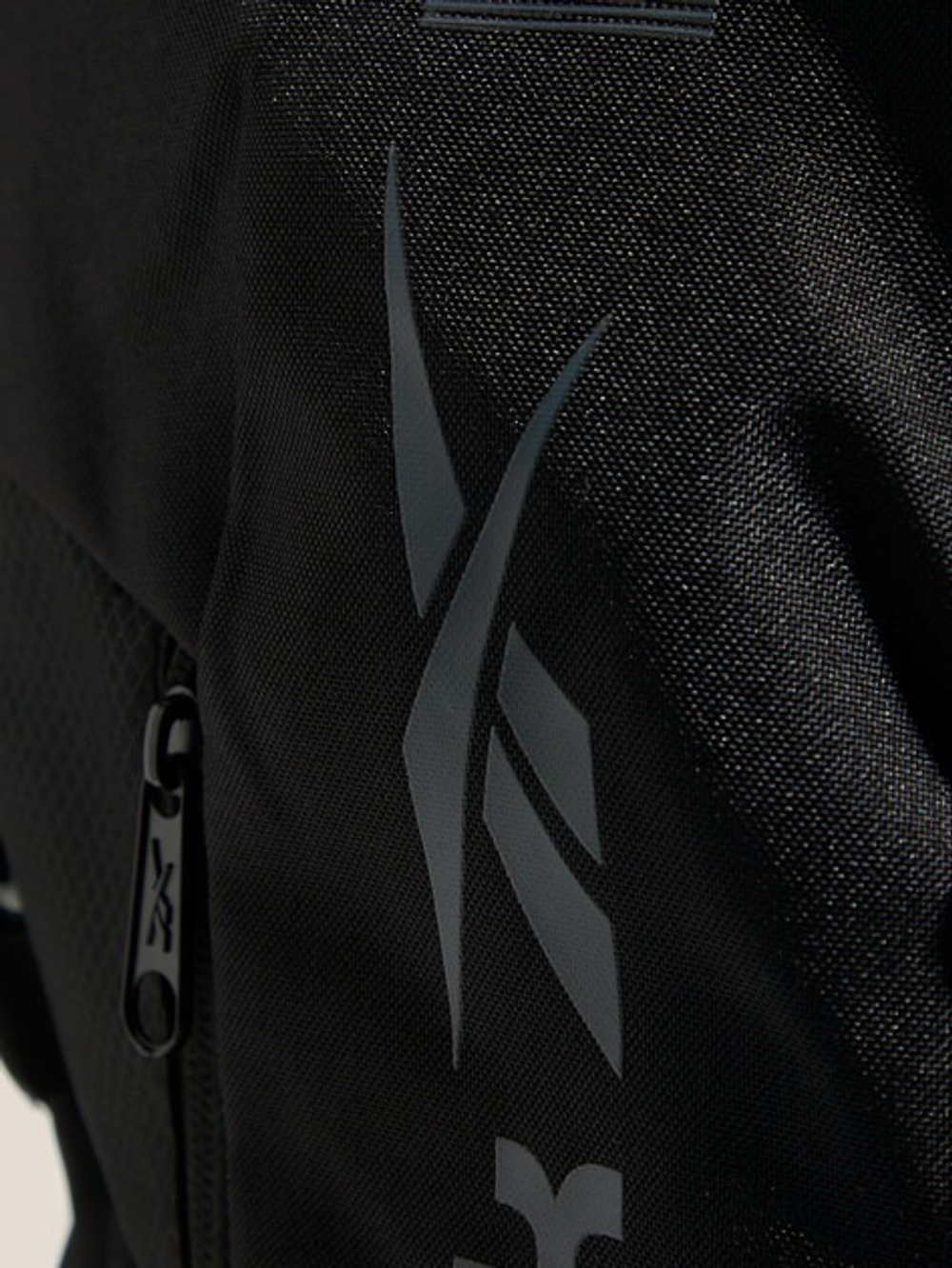 Рюкзак Reebok TECH BP 47