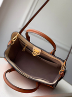 Louis Vuitton On My Side MM