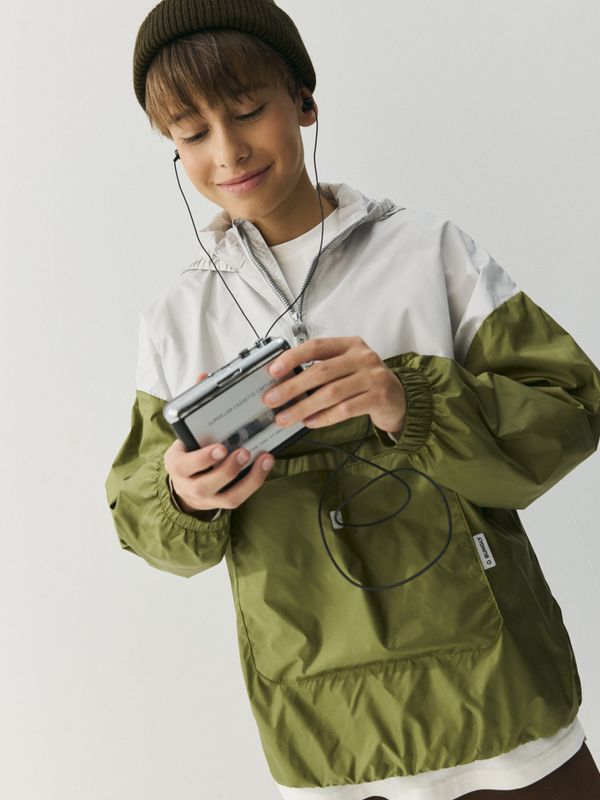 Анорак на сетчатой подкладке 