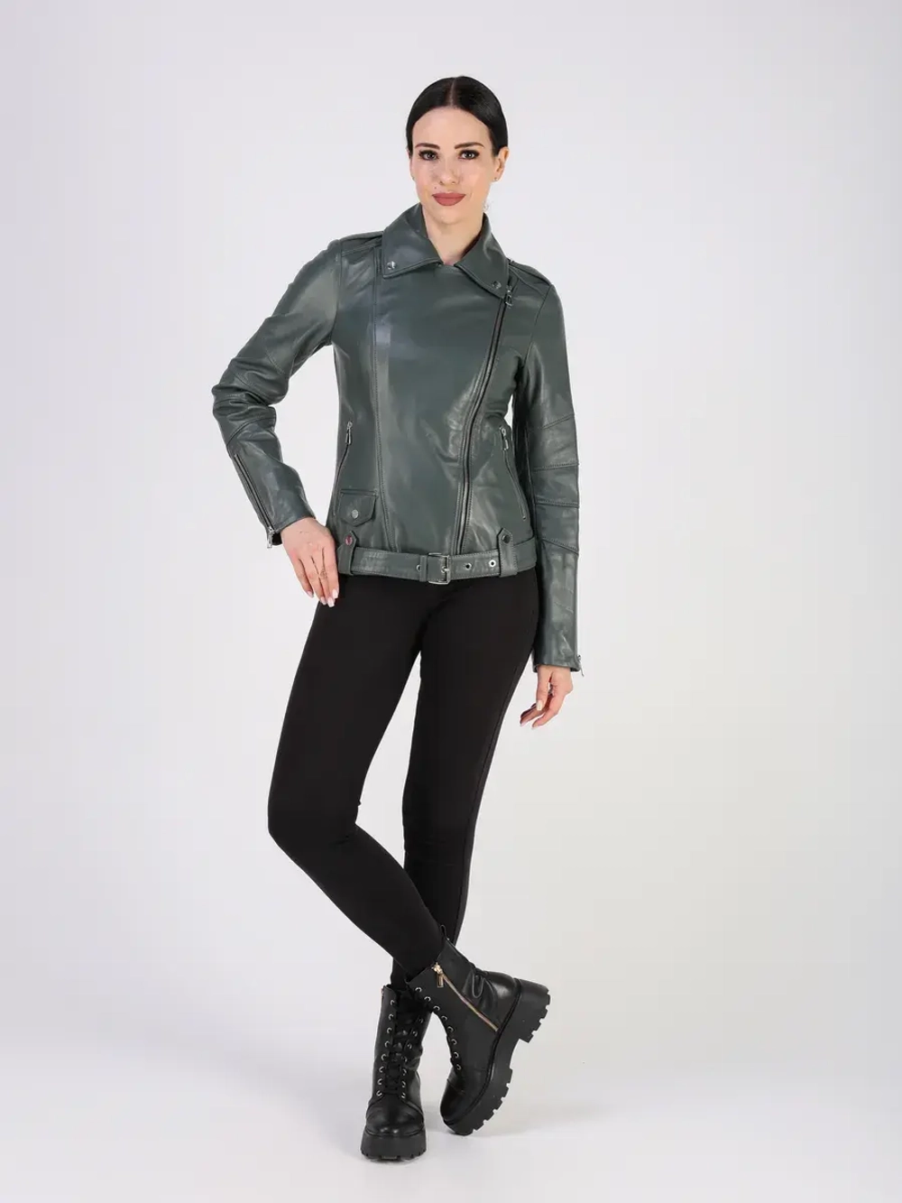 Кожаная куртка демисезонная косуха