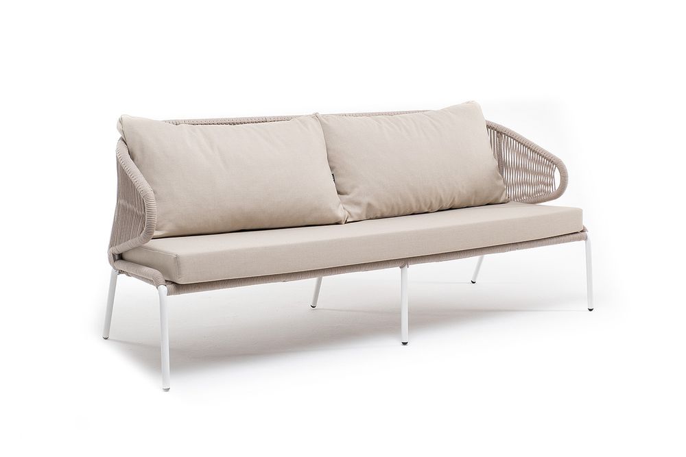 "Милан" диван 3-местный плетеный из роупа, каркас алюминий белый муар, роуп бежевый круглый, ткань бежевая 15052