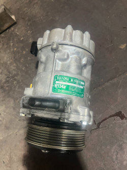 Компрессор кондиционера Peugeot 207 307 308 408 508