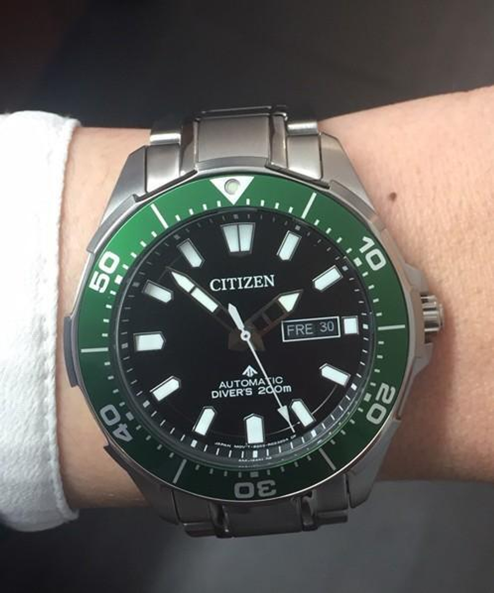 Мужские японские наручные часы Citizen NY0071-81EE