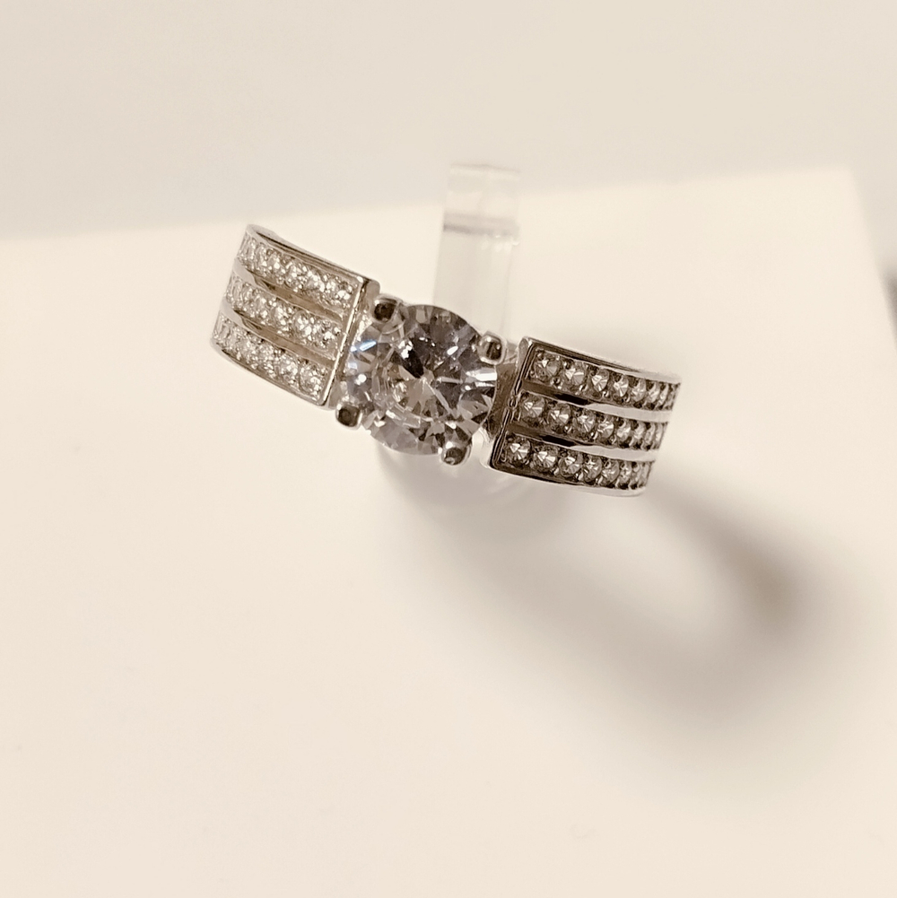 Кольцо из серебра 925 пробы