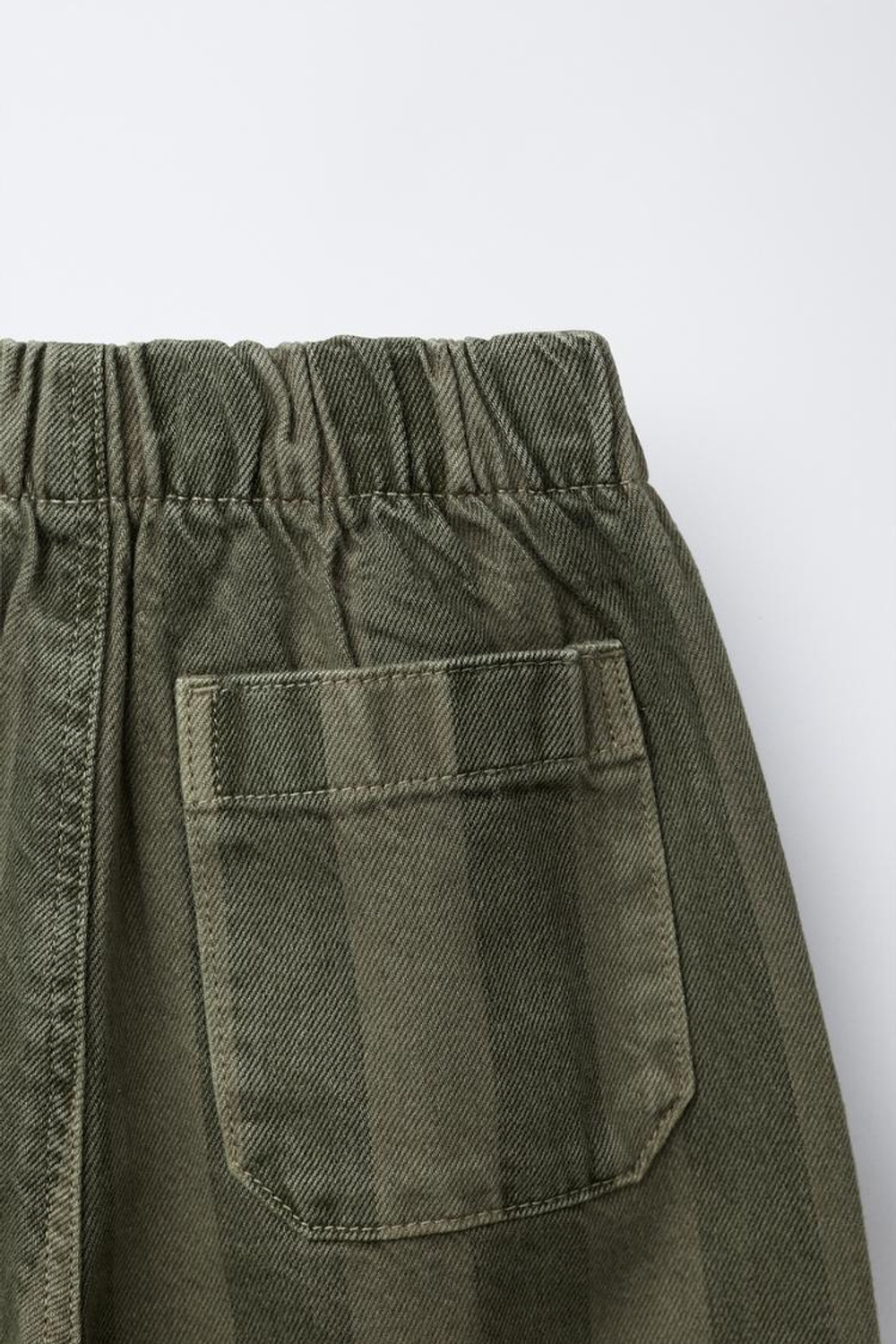 ZARA БРЮКИ-БАЛЛОНЫ В ПОЛОСКУ ИЗ ТВИЛА, ХАКИ