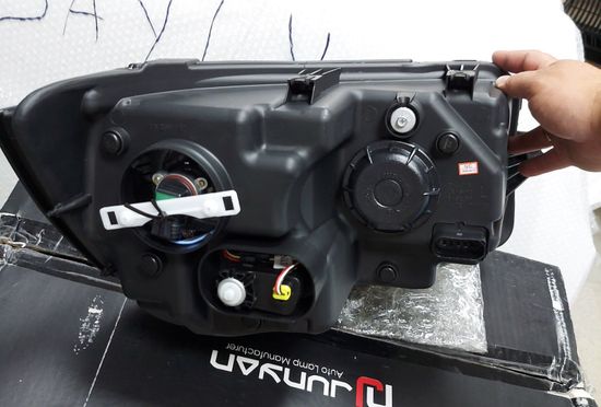 Передние фары Tube Light для Volkswagen T5 (10-15) Dynamic Black T6 Look