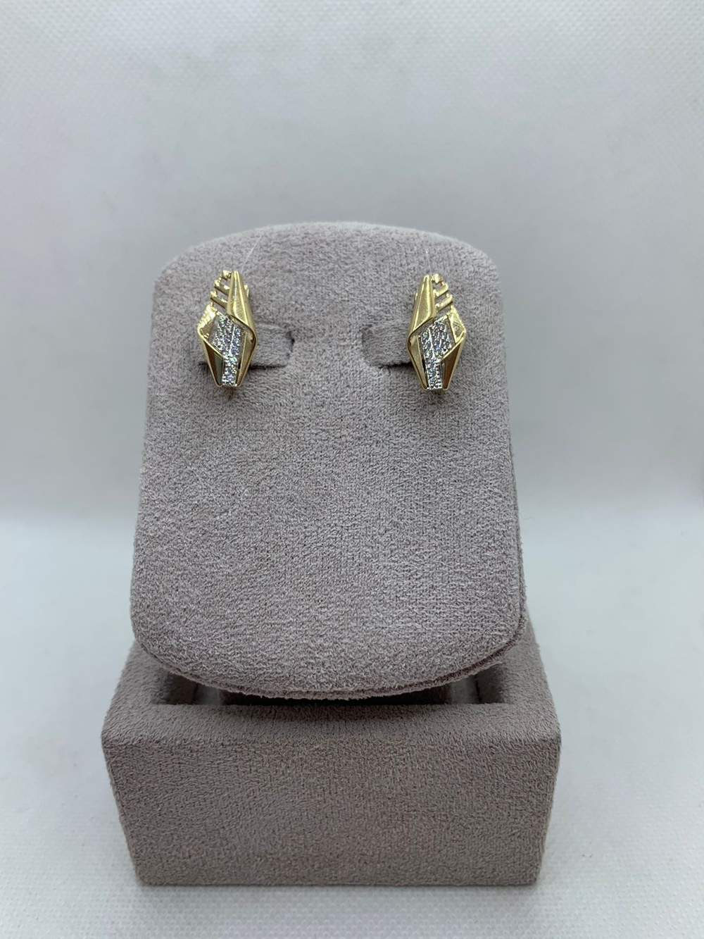 Серьги из золота 585 пробы с Фианит