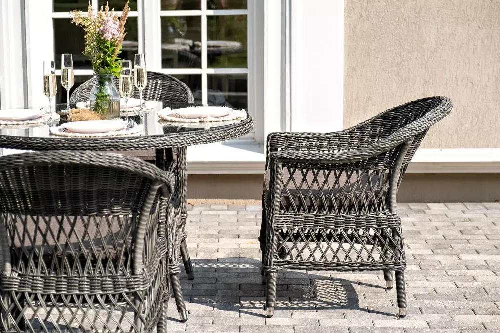 "Дольче" обеденная группа из искусственного ротанга, цвет графит