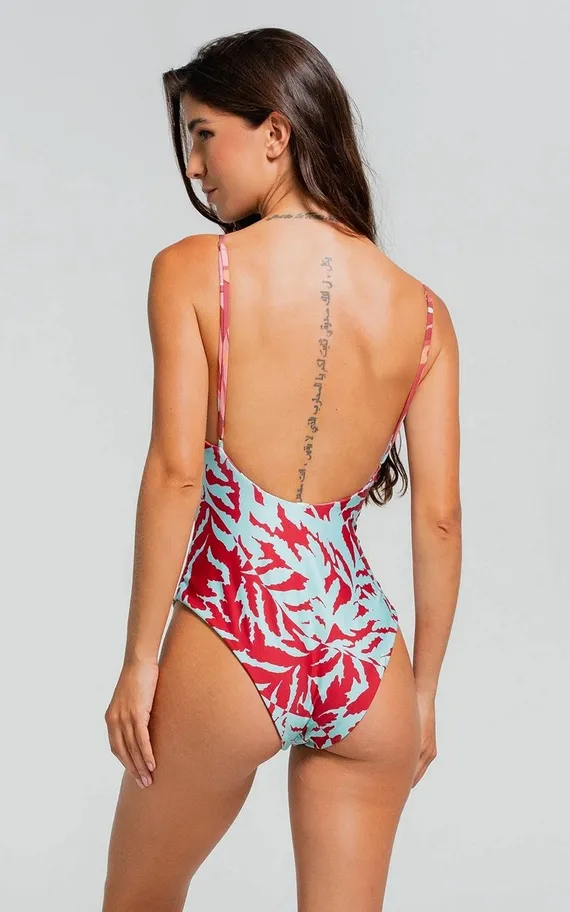 Купальник слитный CLM26049