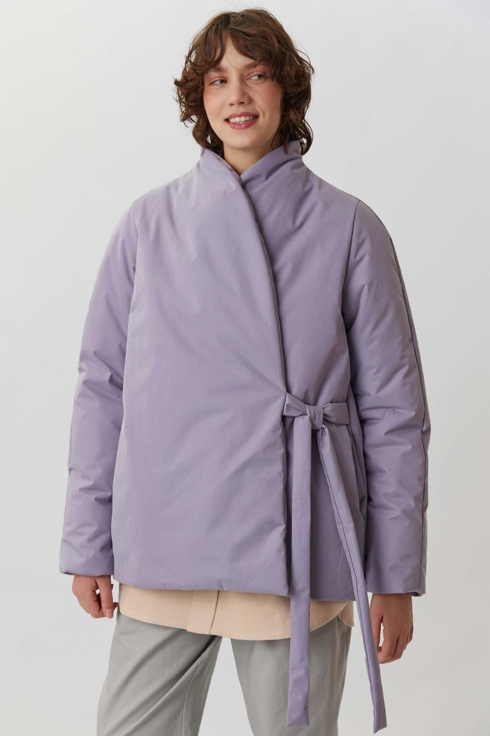Зимняя куртка на запах из лавандовой бархатистой мембраны