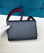 Мессенджер-Сумка через плечо Gucci