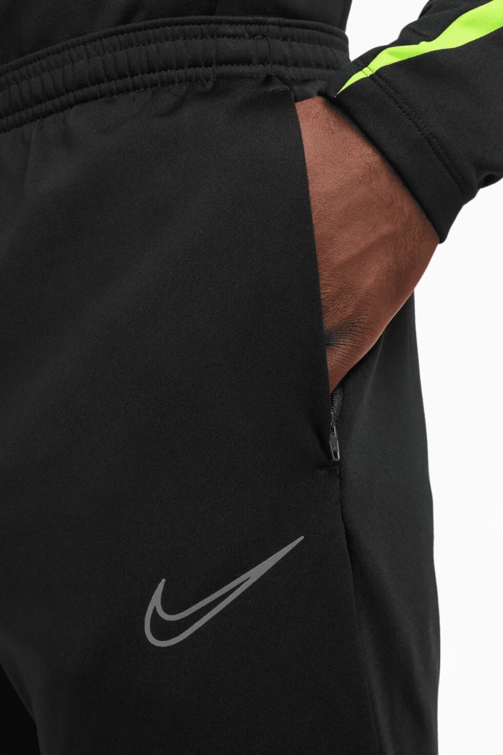 Штаны Nike Academy Therma-FIT Winter Warrior - черный