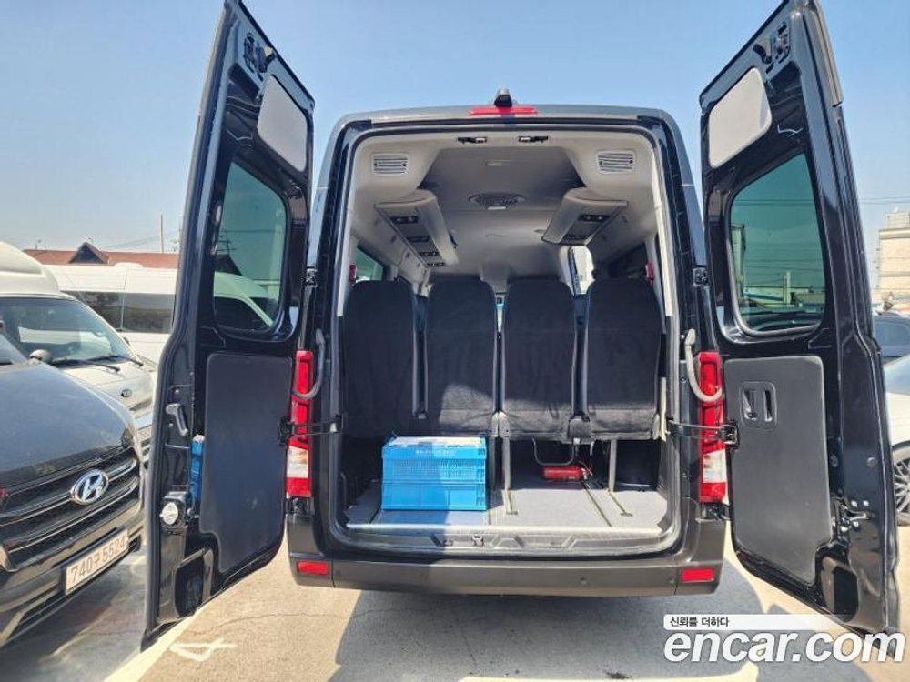 Hyundai Solati 15인승 (05.2021)