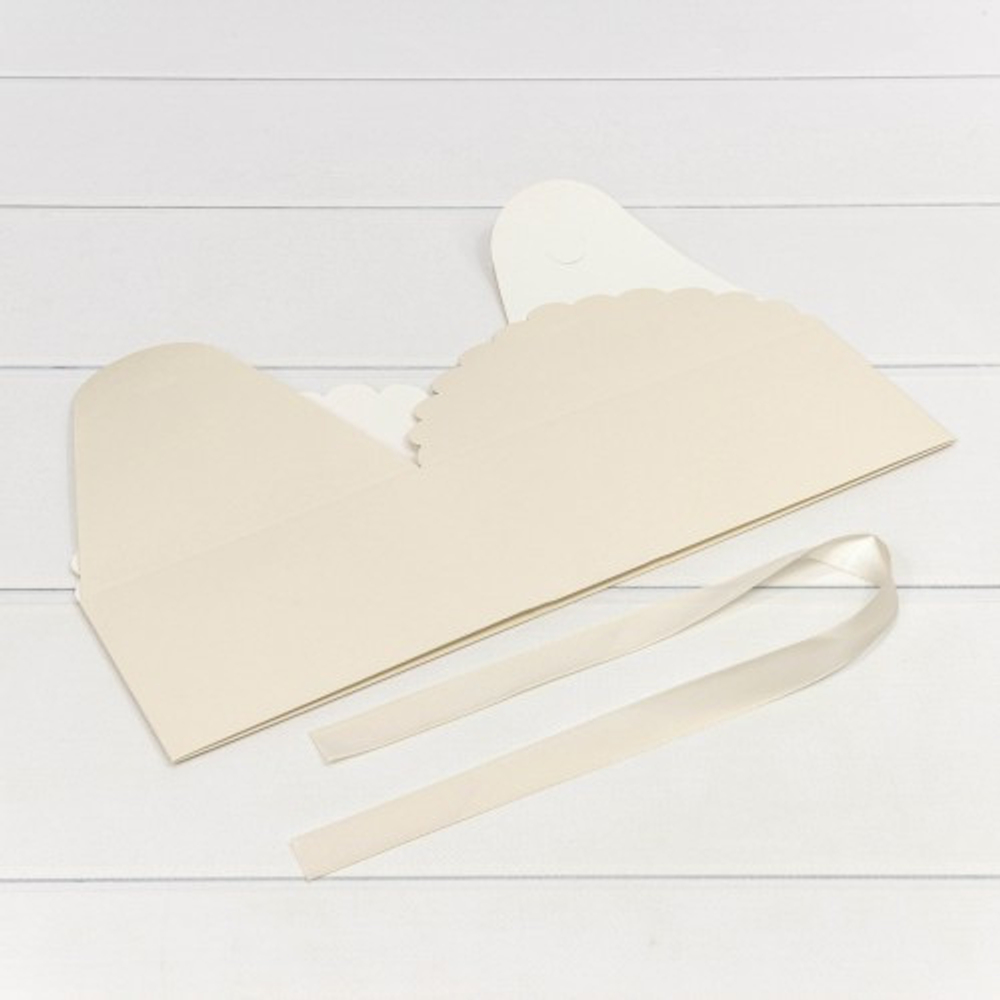 Коробка сборная 22х16х10 см с атласной лентой (Бежевый)