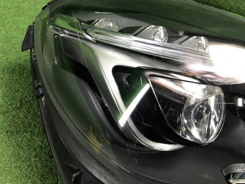 Фара правая Mercedes E W212 (13-16) LED В сборе