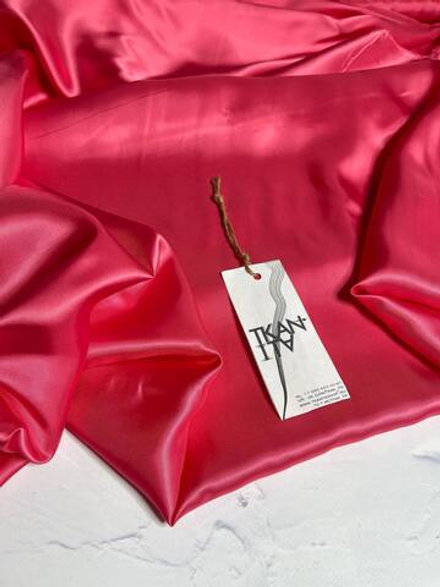 Однотонная подкладочная вискоза (100%вискоза, Малина в шампанском, 138, 80 гр/м2)