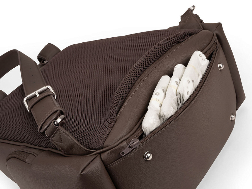 Cумка для коляски Nuna Essential BMW Espresso