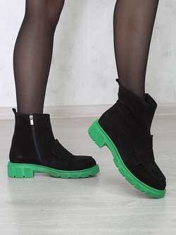 Полусапожки женские LAPYA 1571-50