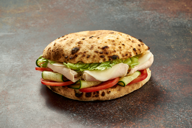 Сочная ,вкусная😋Мы приняли решение сделать для Вас и нас  традицией, При заказе на доставку 🚗 от 2000₽ , пучча с курицей в подарок-на постояннной основе! 🎁 ‼